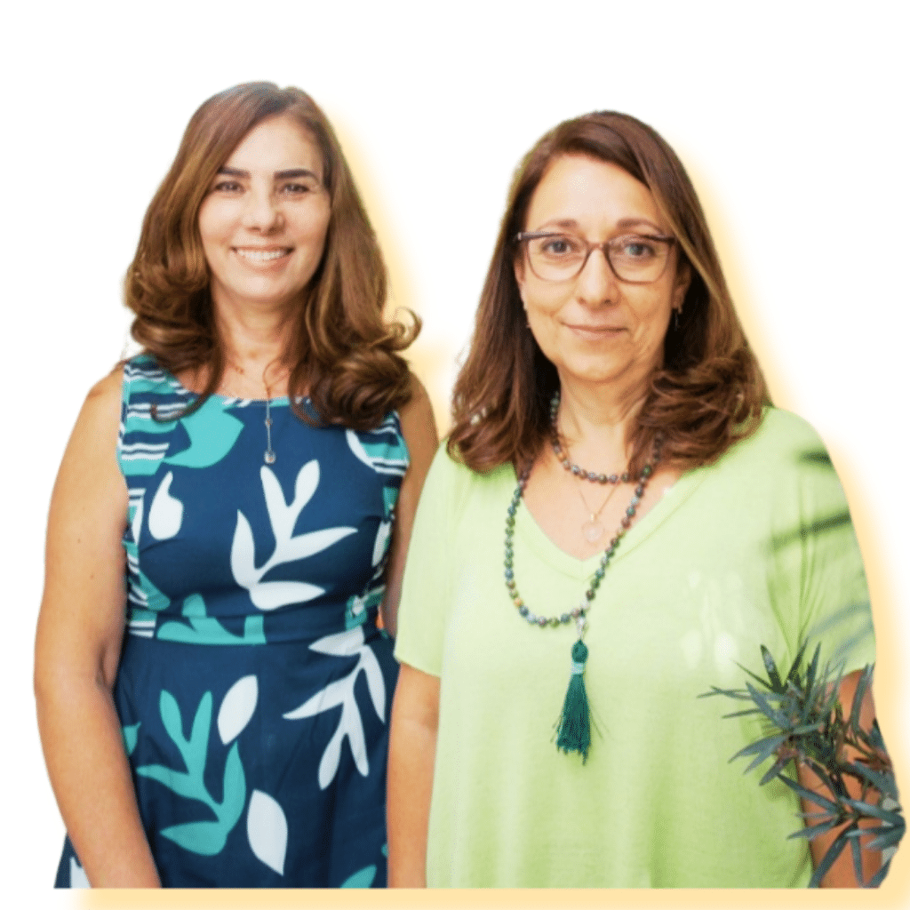 Foto com Celina Cruz e Eladia Blanco, facilitadoras da Constelação Vila Madalena